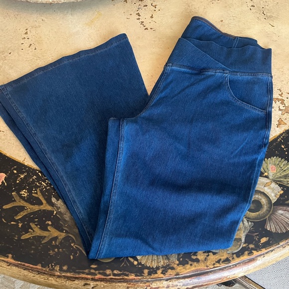 HALARA Denim - Halara Pull on Jeans